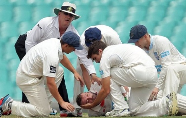 Αθλητής του κρίκετ πέθανε από μπαλάκι στο κεφάλι (βίντεο)