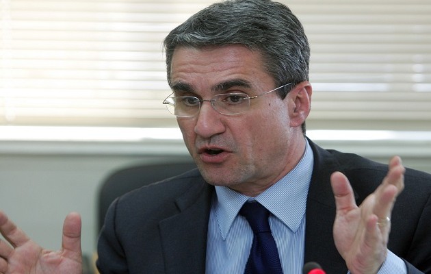 Ο Λοβέρδος προειδοποιεί με μέτρα για αντιμετώπιση κινητοποιήσεων