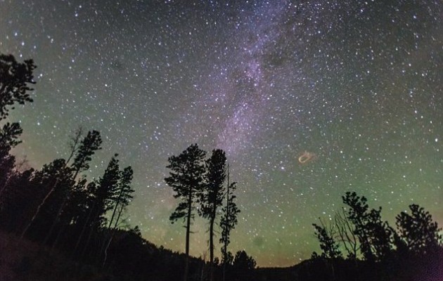 Έπιασε με την κάμερα μετεωρίτη να διαλύεται στην ατμόσφαιρα (βίντεο)