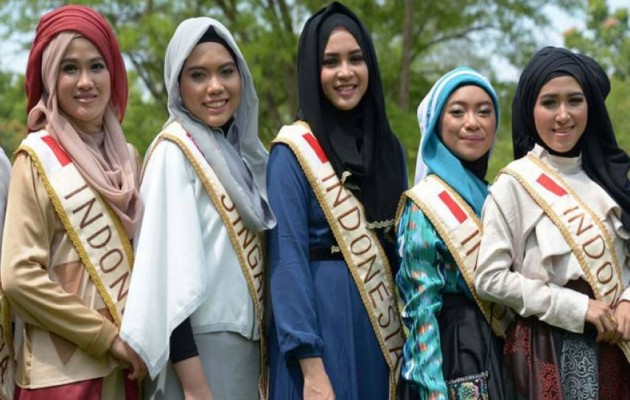 Δείτε τις φιναλίστ του “Μις… Μουσουλμάνα” (βίντεο + φωτο)