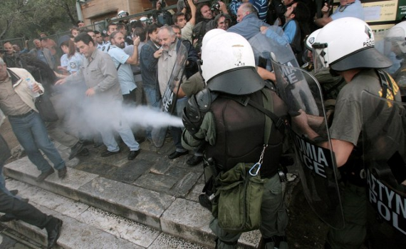 Συμπλοκές διαδηλωτών-αστυνομικών στις Σκουριές Χαλκιδικής