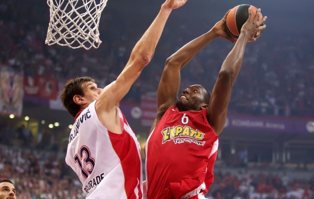 Euroleague: Πρωτιά για τον Ολυμπιακό 64-59 τον Ερυθρό Αστέρα