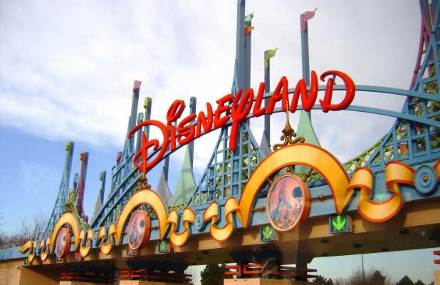 H EuroDisney ψάχνει εργαζομένους και στην Ελλάδα