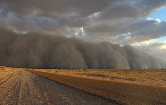 Θύελλα σκόνης σε πόλη στην Αυστραλία (φωτό)