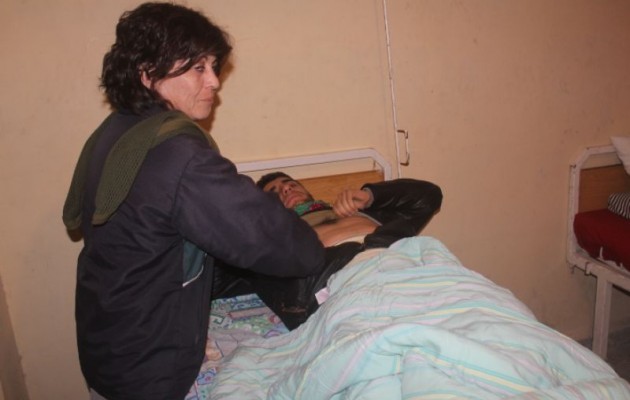 Μια γιατρός από την Αργεντινή στο πλευρό των Κούρδων στην Κομπάνι
