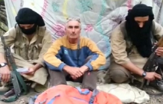 Ο αλγερινός στρατός σκότωσε τον αρχηγό της οργάνωσης που αποκεφάλισε τον Γάλλο τουρίστα