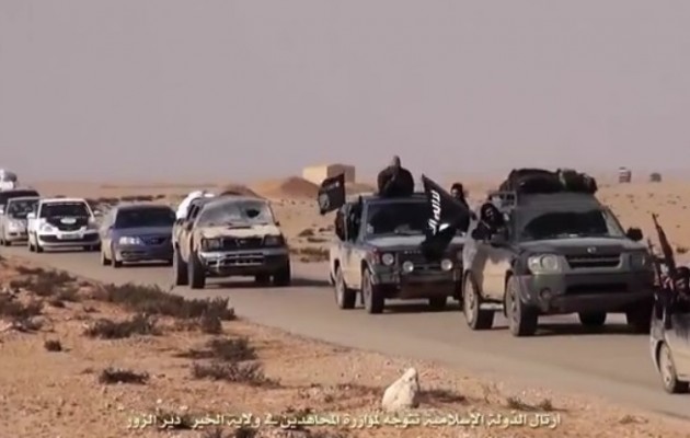 Το Ισλαμικό Κράτος περικύκλωσε αεροπορική βάση της Συρίας