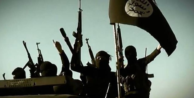 Το Ισλαμικό Κράτος επιτέθηκε σε βάση με 300 Αμερικανούς πεζοναύτες