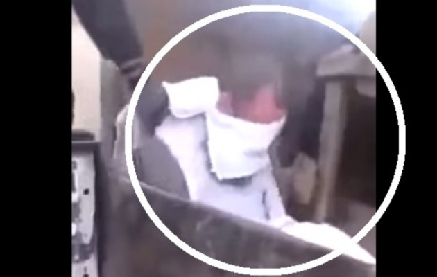 Τζιχαντιστής στα χέρια Πεσμεργκά χορταίνει… καρπαζιές (βίντεο)