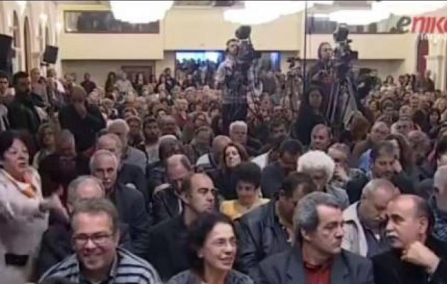 Πώς απάντησε ο Τσίπρας σε γυναίκα που τον διέκοψε για τους… κλέφτες (βίντεο)