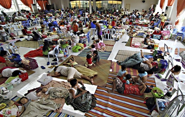 Ο τυφώνας Χαγκοπίτ έδιωξε 1 εκατ. ανθρώπους από τα σπίτια τους