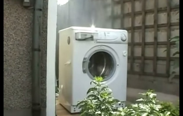 Δείτε το…. πλυντήριο των τζιχαντιστών “Αλλάχ Αλμπάρ” (βίντεο)