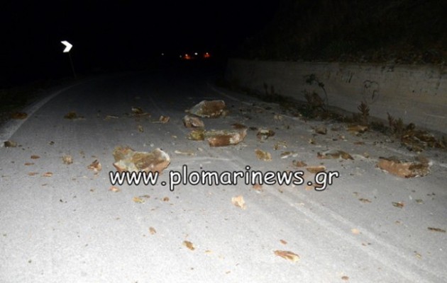 Ζημιές σε κτίρια στο Πλωμάρι από τον σεισμό 5 Ρίχτερ (φωτο + βίντεο)