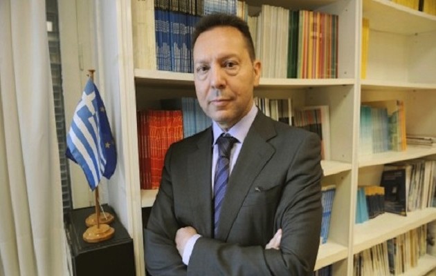 Στουρνάρας: Υποχρέωση μου να προειδοποιήσω για τον κίνδυνο