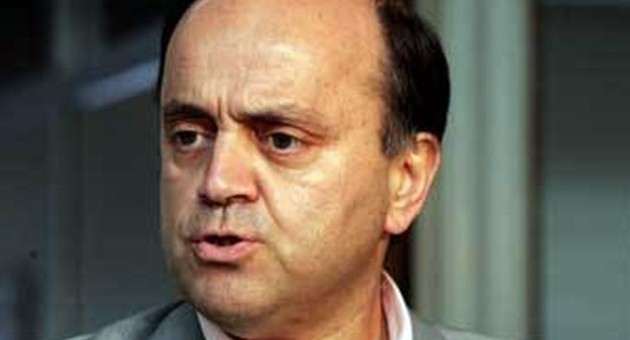 Ο Τσιτουρίδης μηνύει τον Γρηγοράκο