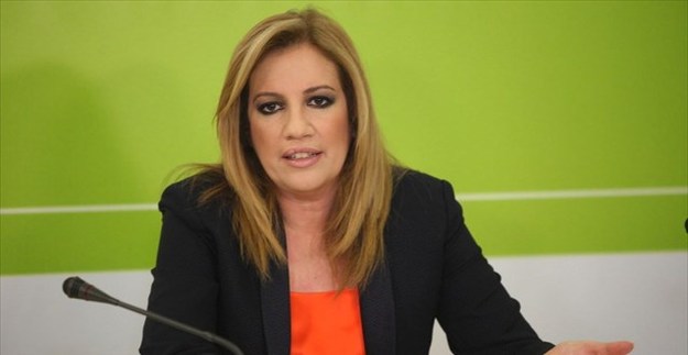 Αυτοκριτική μηδέν: Η Φώφη ισχυρίζεται ότι το ΠΑΣΟΚ πληρώνει τον πατριωτισμό του!
