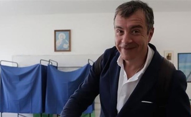 Χωρίς το σακίδιο ψήφισε ο Σταύρος Θεοδωράκης στα Χανιά