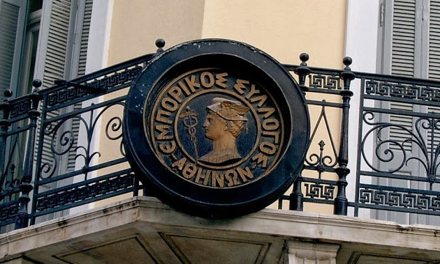 Αγνοημένοι από τα κόμματα αισθάνονται οι έμποροι