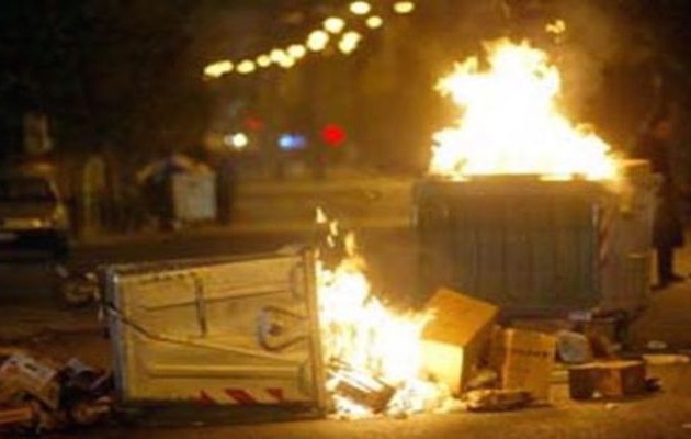 Πάτρα: Φωτιά σε πέντε κάδους τα ξημερώματαα