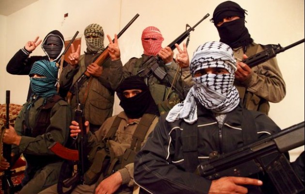 3.000 “μετριοπαθείς” Σύροι αντάρτες προσχώρησαν στο Ισλαμικό Κράτος
