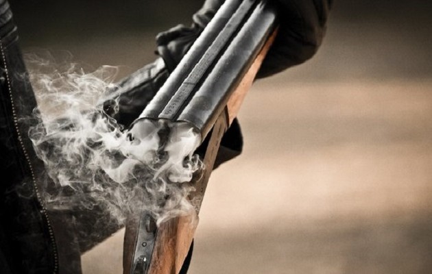 Πυροβόλησε τον αδερφό του με κυνηγετικό όπλο στα Άνω Λιόσια