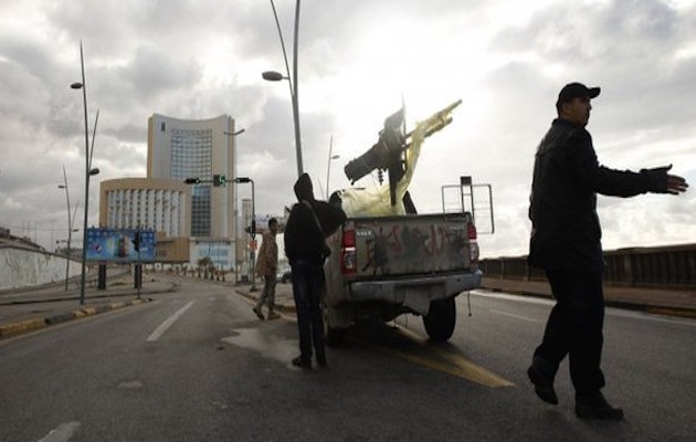 Λιβύη: Επιβεβαιώθηκε ο θάνατος Αμερικανού από την επίθεση