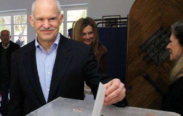 Ο Γιώργος περίμενε στη σειρά για να ψηφίσει