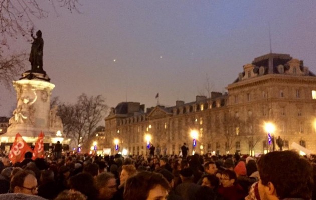 Charlie Hebdo: Χιλιάδες διαδηλώνουν στη Γαλλία κατά της τζιχαντιστικής τρομοκρατίας