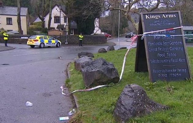 Δολοφονική επίθεση με τσεκούρι και μαχαίρι στη Βρετανία (φωτογραφία)