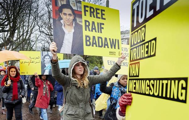 “Χάρη” για τον Σαουδάραβα μπλόγκερ Ραΐφ Μπαντάουι ζήτησε ο ΟΗΕ