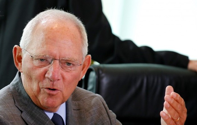 Παράθυρο για τμηματική εκταμίευση δόσεων από τον Σόιμπλε