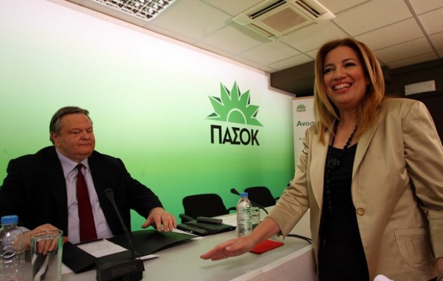 Έκρηξη σουρελισμού στο ΠΑΣΟΚ: Τρικυμία εν κρανίω για τον εκλογικό