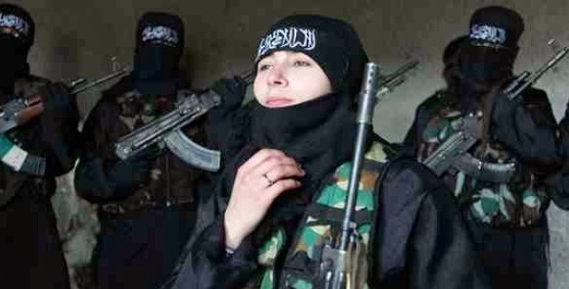 14 γυναίκες μέλη στο Ισλαμικό Κράτος παραδόθηκαν στους Κούρδους