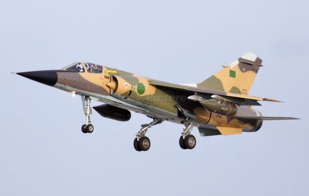 Το Ισλαμικό Κράτος στόχος βομβαρδισμών από τη Λιβύη