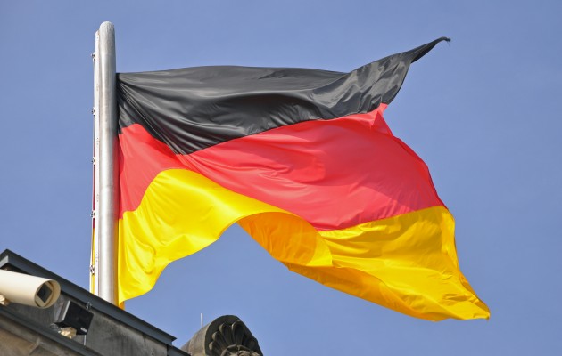 Απειλεί και πάλι η Γερμανία: Μην ακυρώσετε καμία μεταρρύθμιση