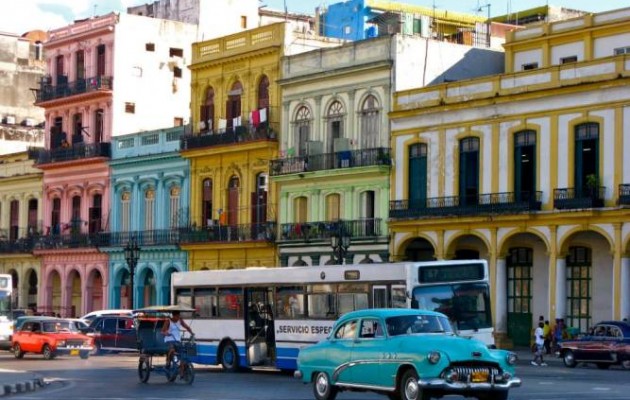 Κατατέθηκε νομοσχέδιο στο Κογκρέσο για άρση του εμπάργκο στην Κούβα