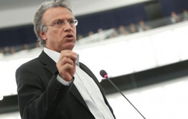 Ευρωβουλευτής του ΑΚΕΛ ειρωνεύεται τον Πάνο Καμμένο