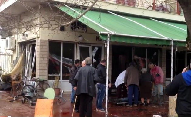 Φιάλη υγραερίου ισοπέδωσε καφετέρια στην Αμφιλοχία – 13 τραυματίες (βίντεο)
