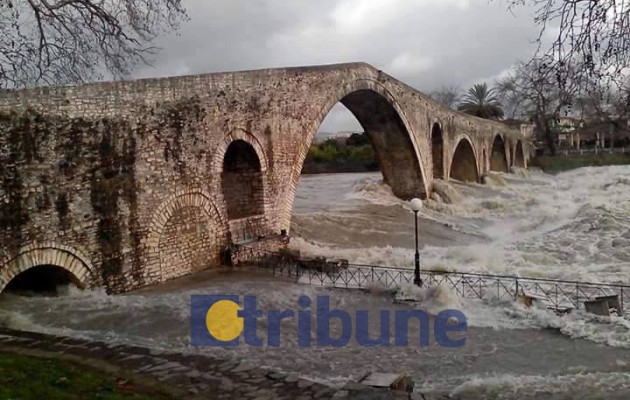 Έκτακτη σύσκεψη για τις πλημμύρες υπό τον πρωθυπουργό