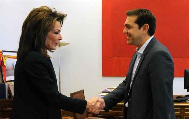 Η Γιάννα Αγγελοπούλου αρθρογραφεί υπέρ του Αλέξη Τσίπρα