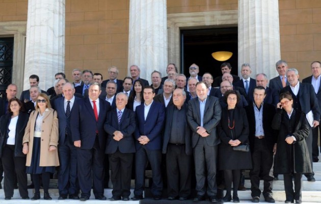 Το 72% του λαού μας στο πλευρό της κυβέρνησης