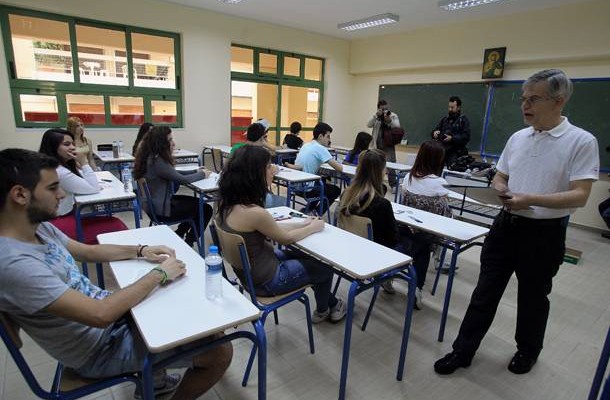 Τι αποφάσισε το υπ. Παιδείας για το λύκειο και τις εισαγωγικές στα ΑΕΙ