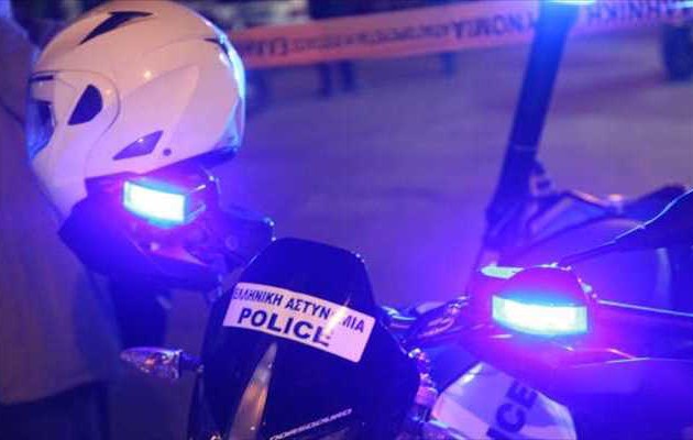 Άγνωστοι προκάλεσαν φθορές σε όχημα της ρωσικής πρεσβείας