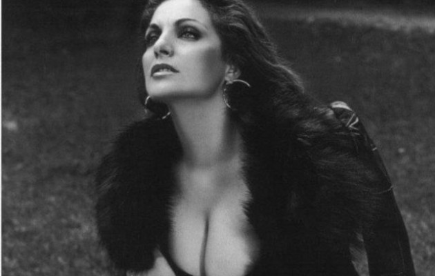 Playboy: Πιο σέξι πολιτικός του κόσμου η Άντζελα Γκερέκου