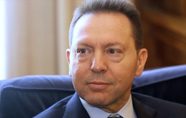 Στουρνάρας: Απολύτως ασφαλείς οι καταθέσεις στις τράπεζες