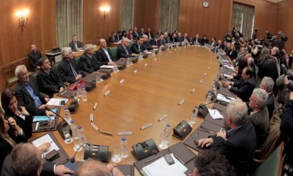 Δημοσκόπηση: 6 στους 10 Έλληνες στηρίζουν την κυβέρνηση