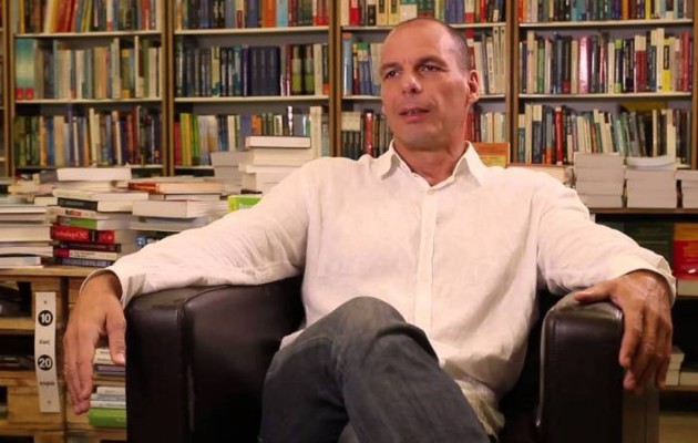 Γιάνης Βαρουφάκης: Εάν η Ελλάδα φύγει από το ευρώ η Ευρωζώνη θα καταρρεύσει!