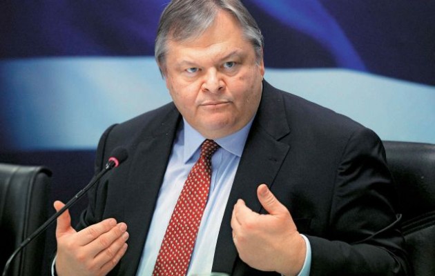 Παπαδημούλης για Βενιζέλο: Όσο γρηγορότερα γίνει παρελθόν, τόσο το καλύτερο