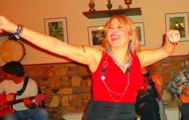 Η Βέρα Λάμπρου έφαγε ξύλο από Αλβανίδα σερβιτόρα