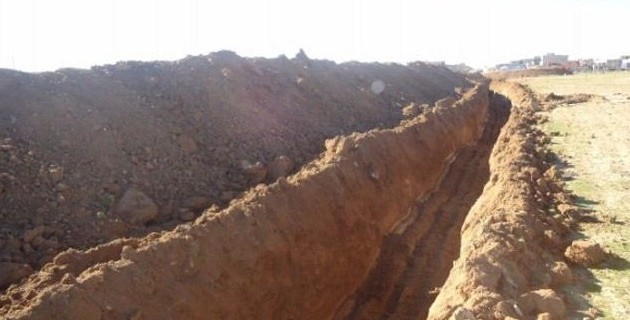 Το Ισλαμικό Κράτος σκάβει χαρακώματα – Ξεκινά η πολιορκία της Μοσούλης